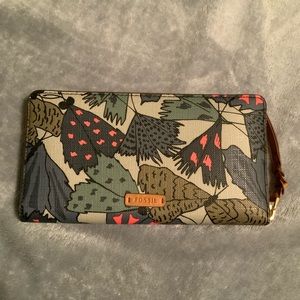 🦋 Fossil Caroline Rfid Zip Around Wallet 🦋